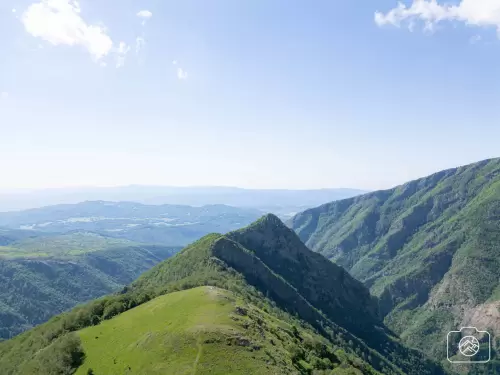 Изглед към долината