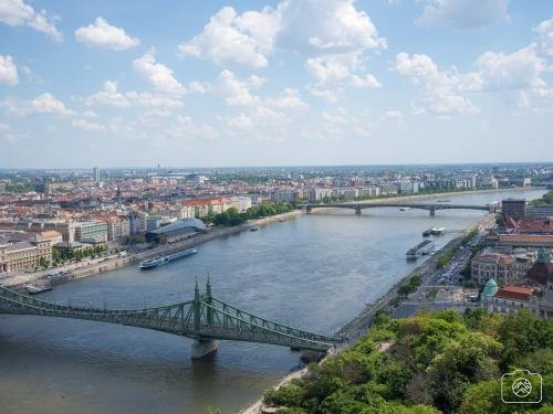 Гледка от парка